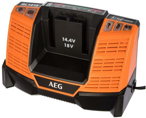 Зарядное устройство для аккумулятора AEG